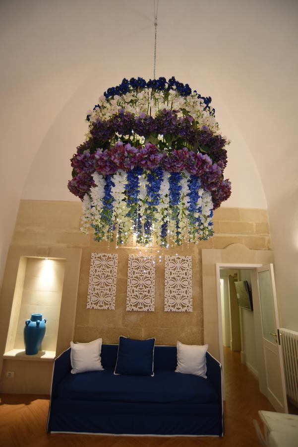 Cadelli Luxury Suite & Apartments Лечче Экстерьер фото